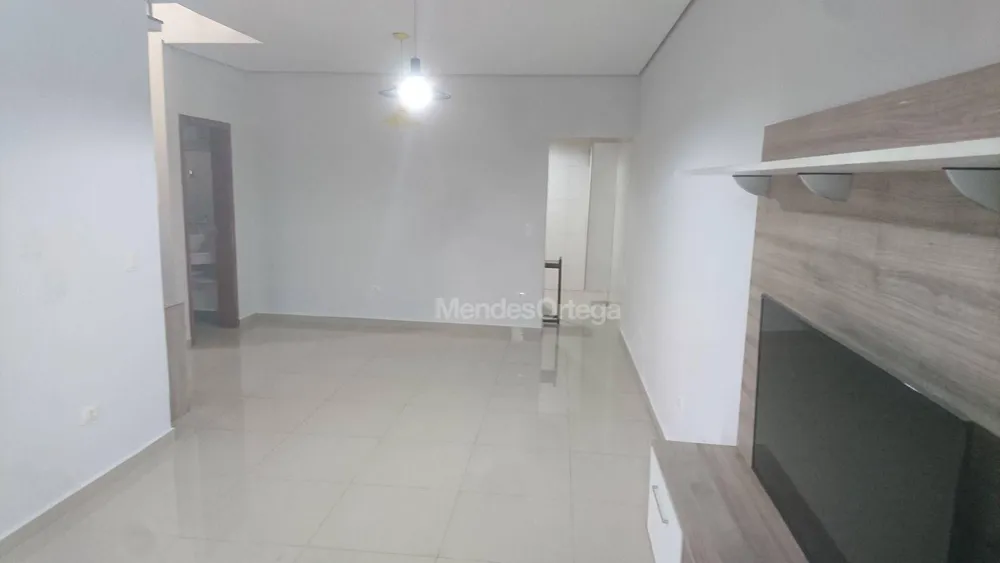 Casa, 3 quartos, 136 m² - Foto 3