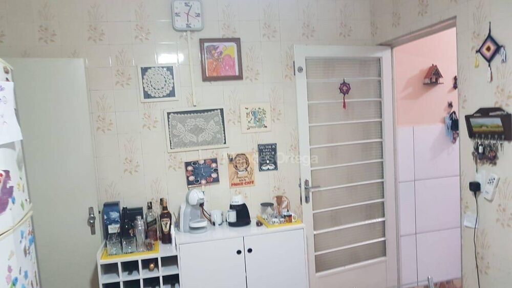 Casa, 3 quartos, 200 m² - Foto 2