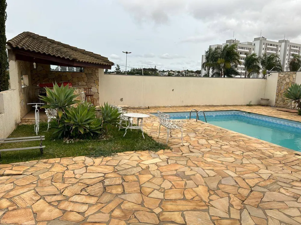 Casa, 6 quartos, 440 m² - Foto 2