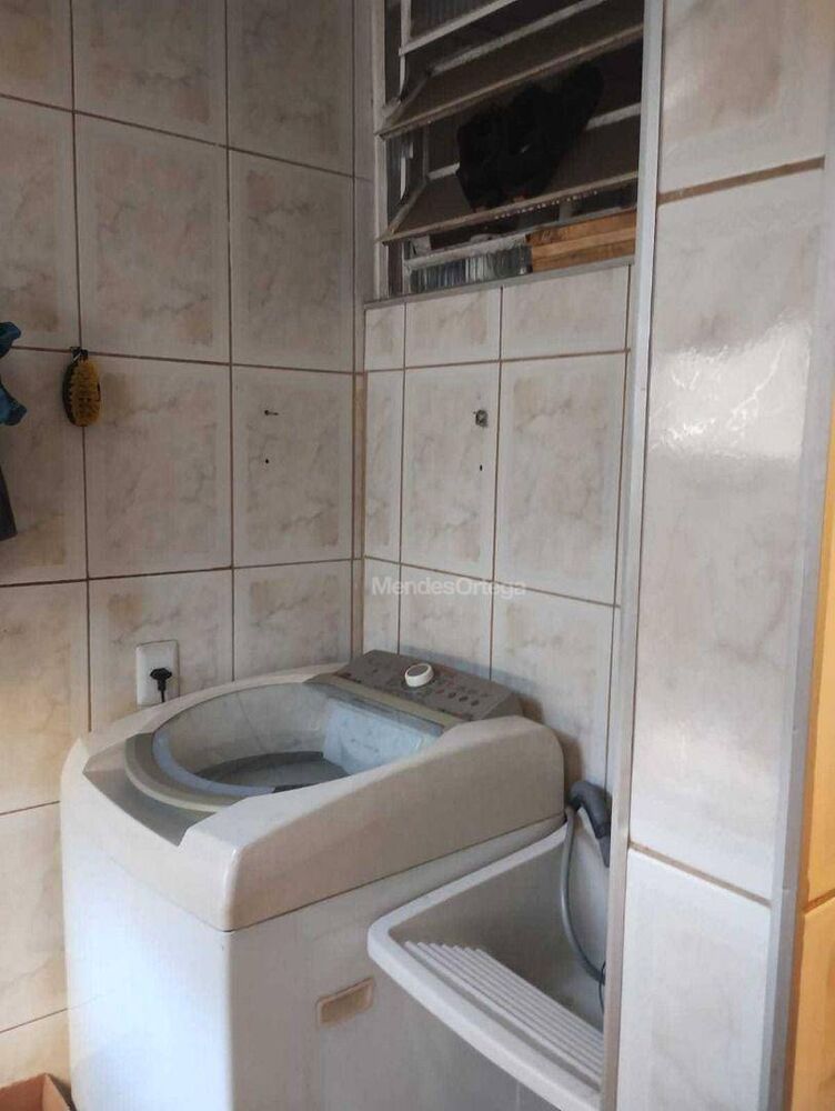 Apartamento à venda com 2 quartos, 45m² - Foto 3