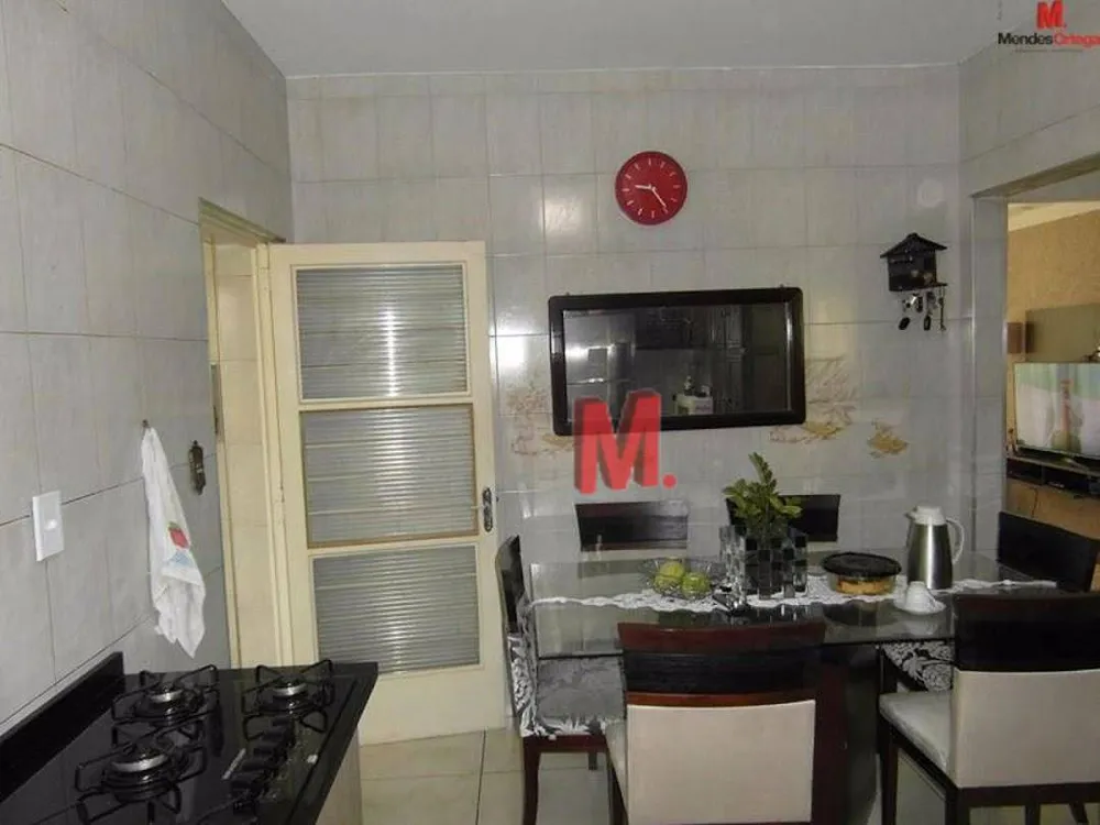 Casa, 2 quartos, 213 m² - Foto 4