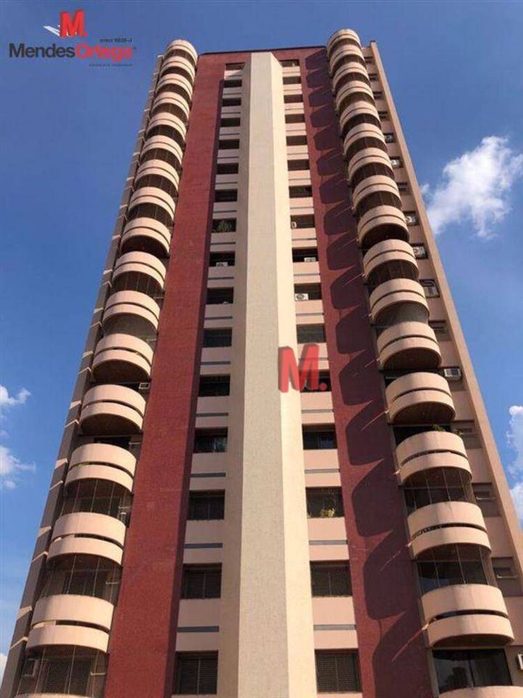 Apartamento à venda e aluguel com 3 quartos, 155m² - Foto 1