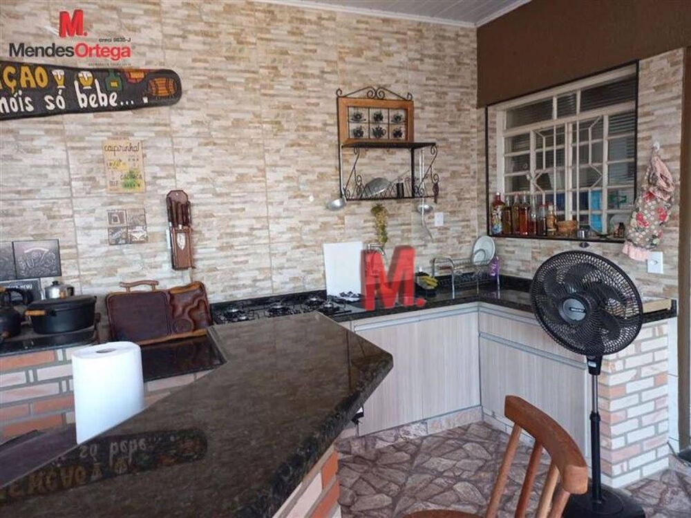 Casa, 3 quartos, 227 m² - Foto 9