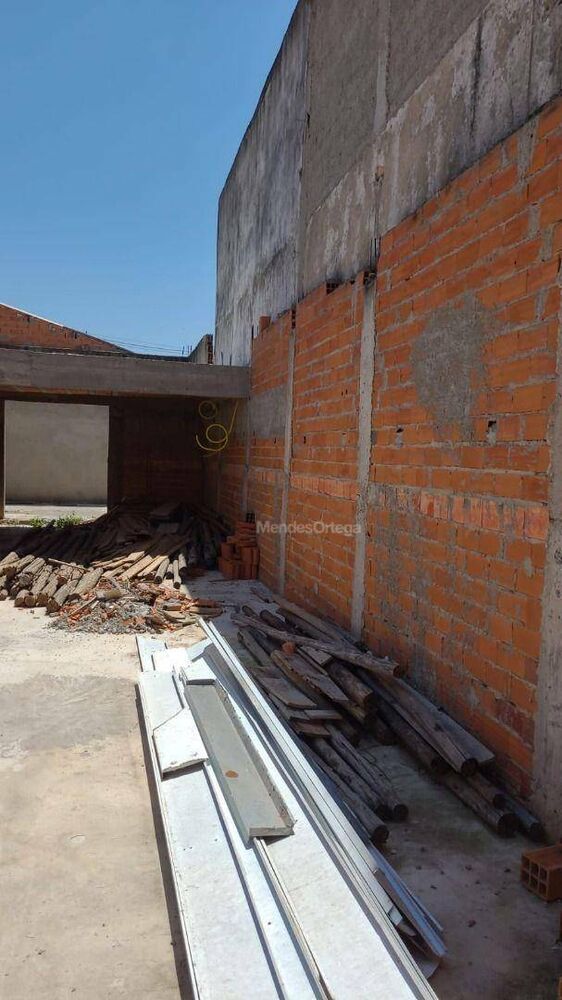 Terreno à venda, 132M2 - Foto 1