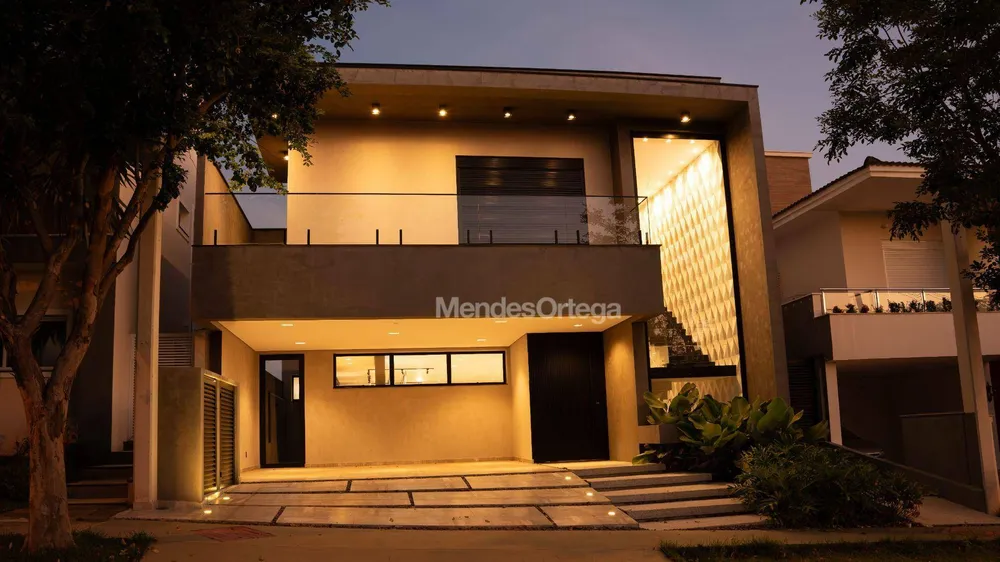 Casa de Condomínio, 4 quartos - Foto 1