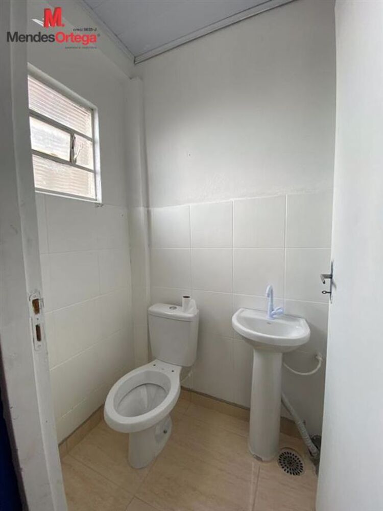 Casa para alugar com 3 quartos, 130m² - Foto 19