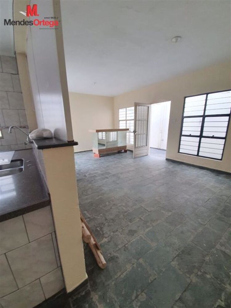 Casa para alugar com 3 quartos, 130m² - Foto 5