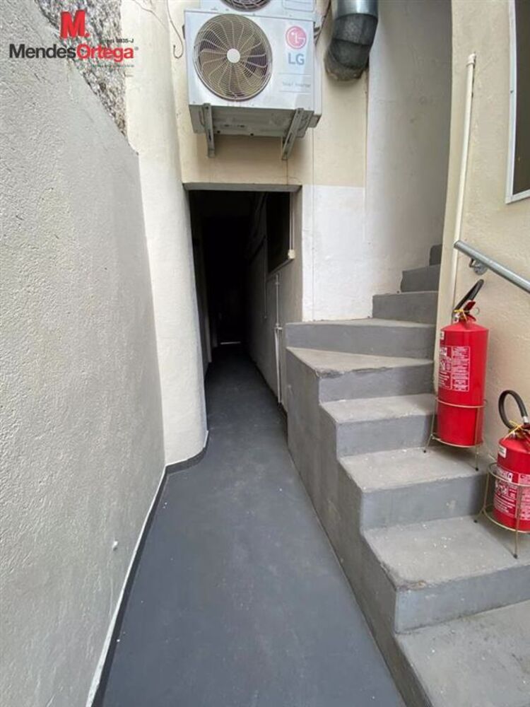 Casa para alugar com 3 quartos, 130m² - Foto 29