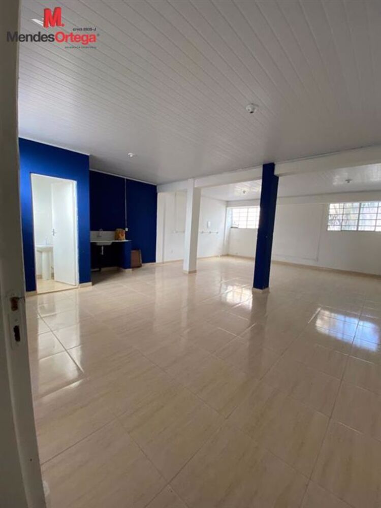 Casa para alugar com 3 quartos, 130m² - Foto 11