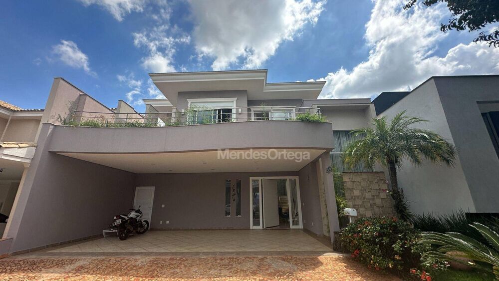 Casa de Condomínio à venda e aluguel com 3 quartos, 368m² - Foto 2