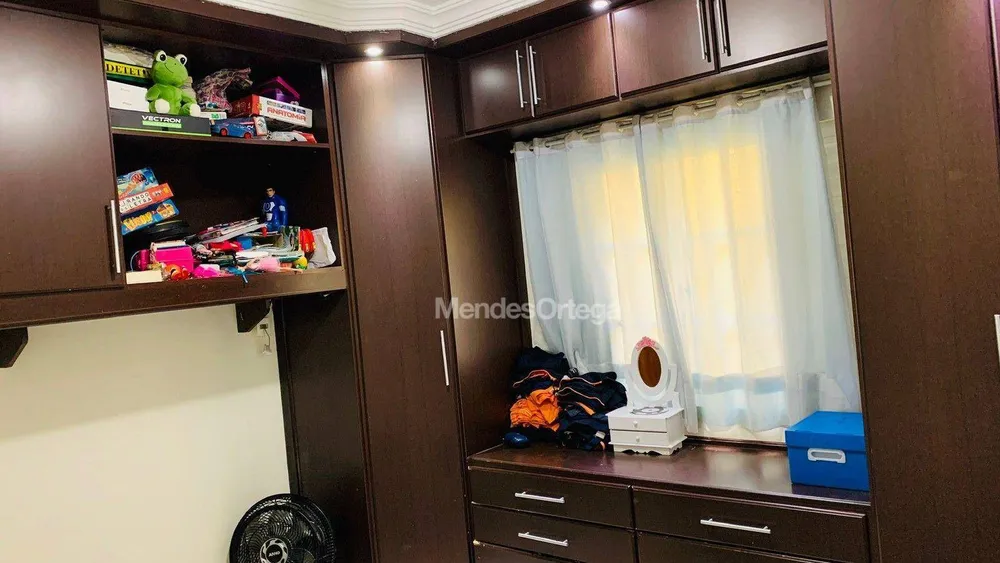Casa, 3 quartos, 159 m² - Foto 1