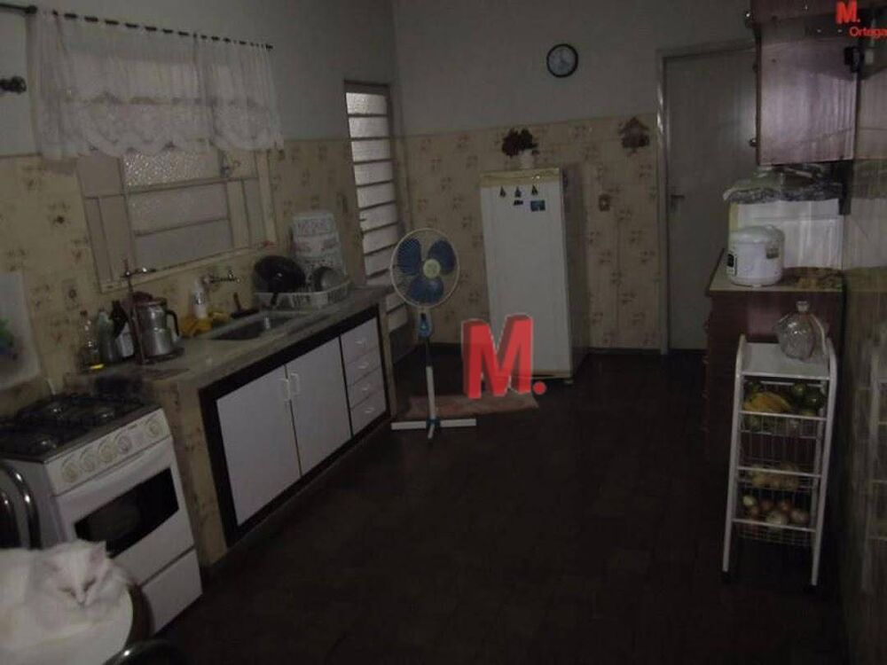 Casa à venda com 2 quartos, 117m² - Foto 7