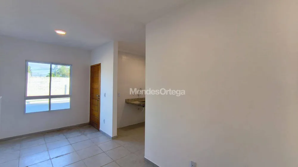 Casa de Condomínio, 2 quartos - Foto 1