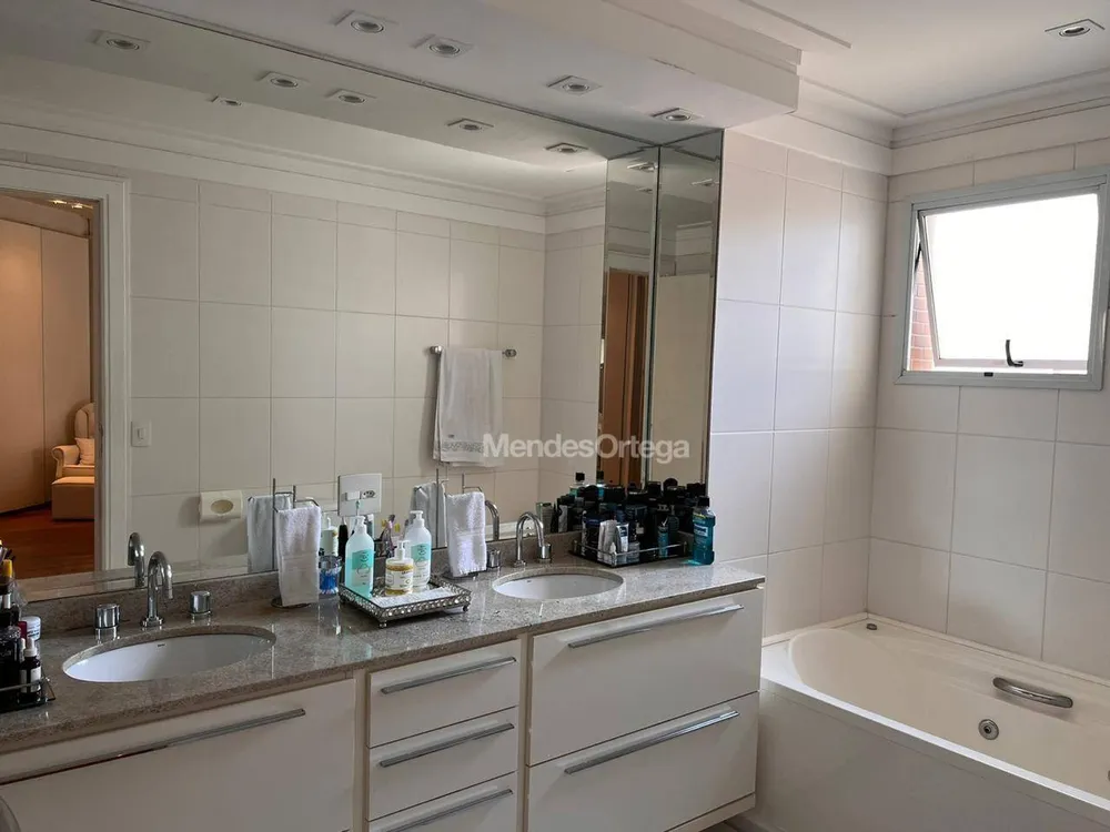 Apartamento, 3 quartos, 232 m² - Foto 7