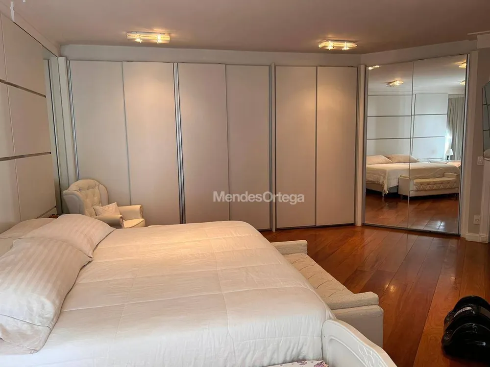 Apartamento, 3 quartos, 232 m² - Foto 6