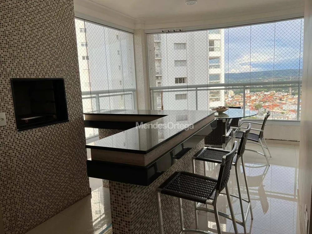 Apartamento, 3 quartos, 232 m² - Foto 3
