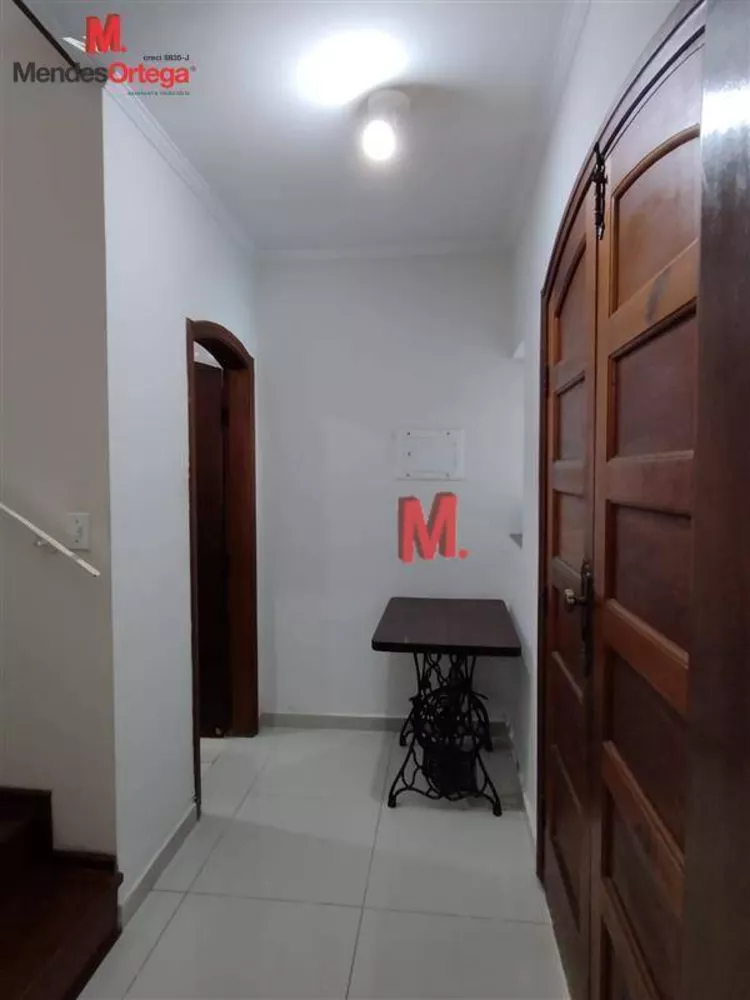 Casa à venda com 3 quartos, 308m² - Foto 3