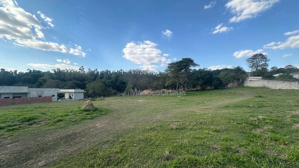 Loteamento e Condomínio, 1000 m² - Foto 2