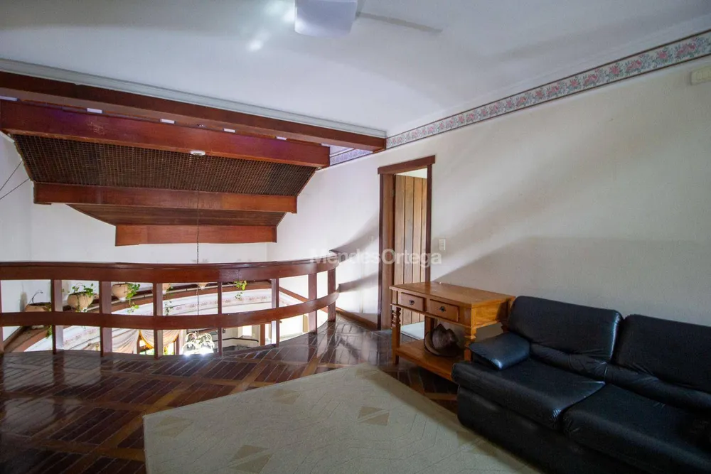 Casa, 5 quartos, 589 m² - Foto 3