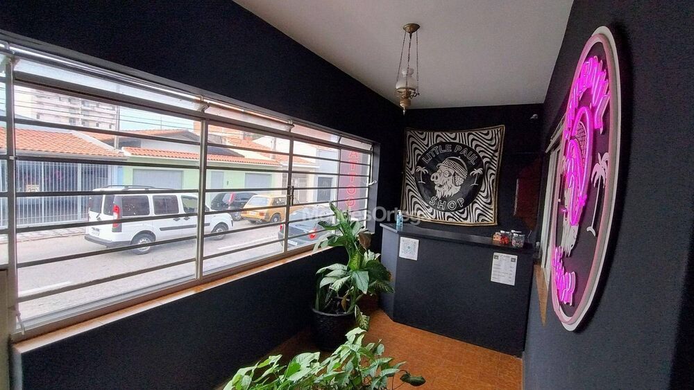 Casa à venda com 3 quartos, 204m² - Foto 2