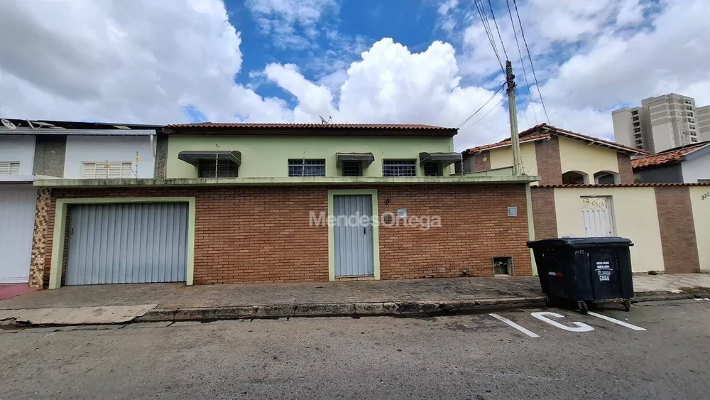 Casa, 3 quartos, 159 m² - Foto 1