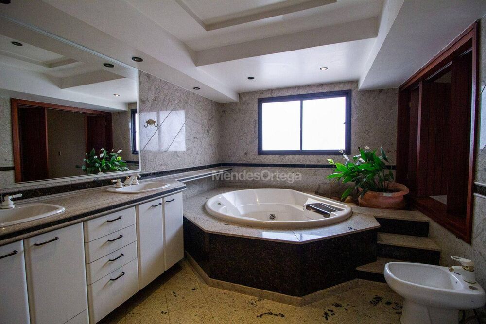 Apartamento, 3 quartos, 460 m² - Foto 4