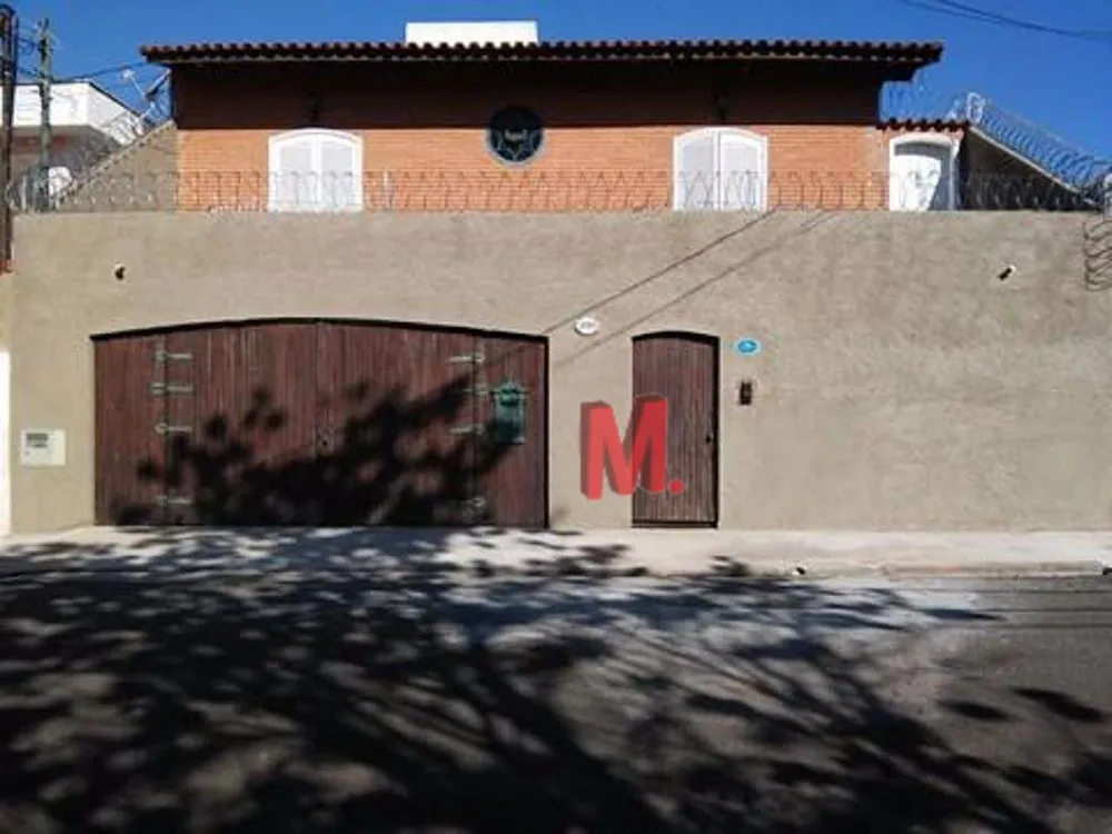 Casa, 4 quartos, 350 m² - Foto 1