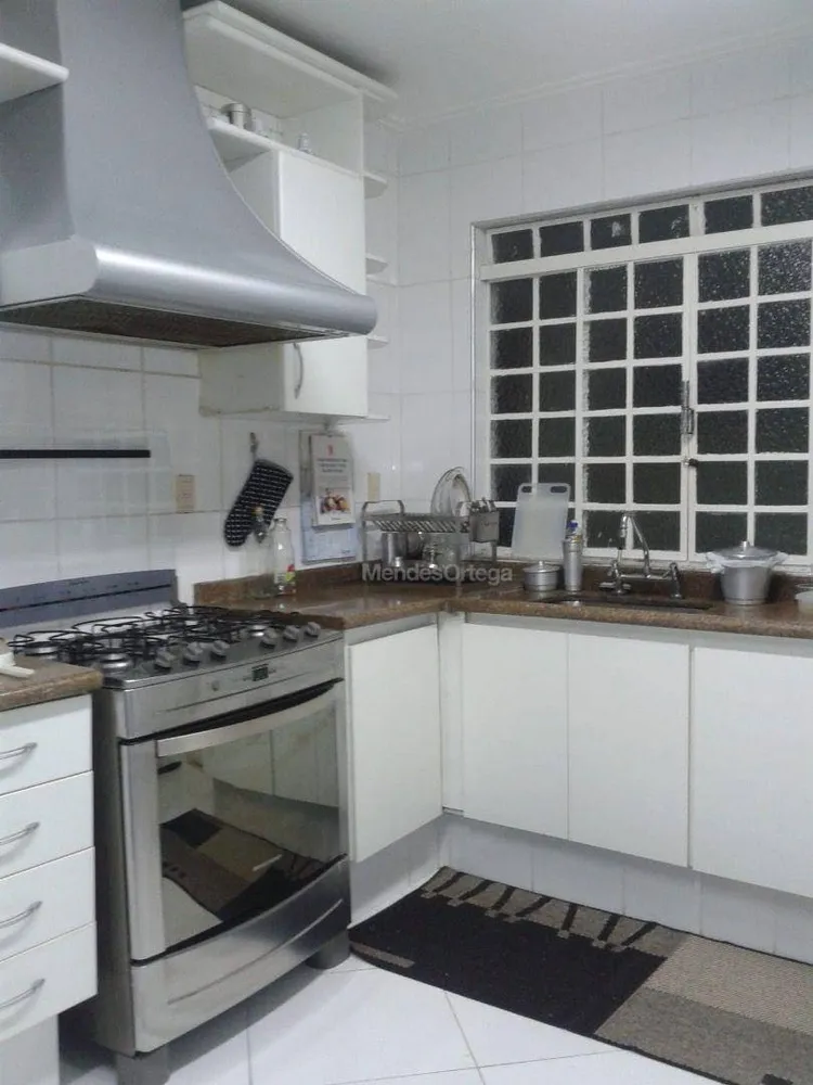 Casa, 3 quartos, 302 m² - Foto 8