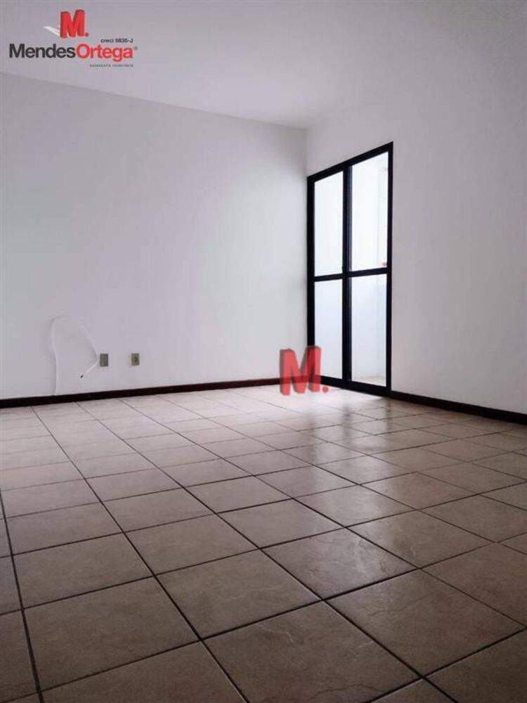 Apartamento à venda com 2 quartos, 60m² - Foto 3