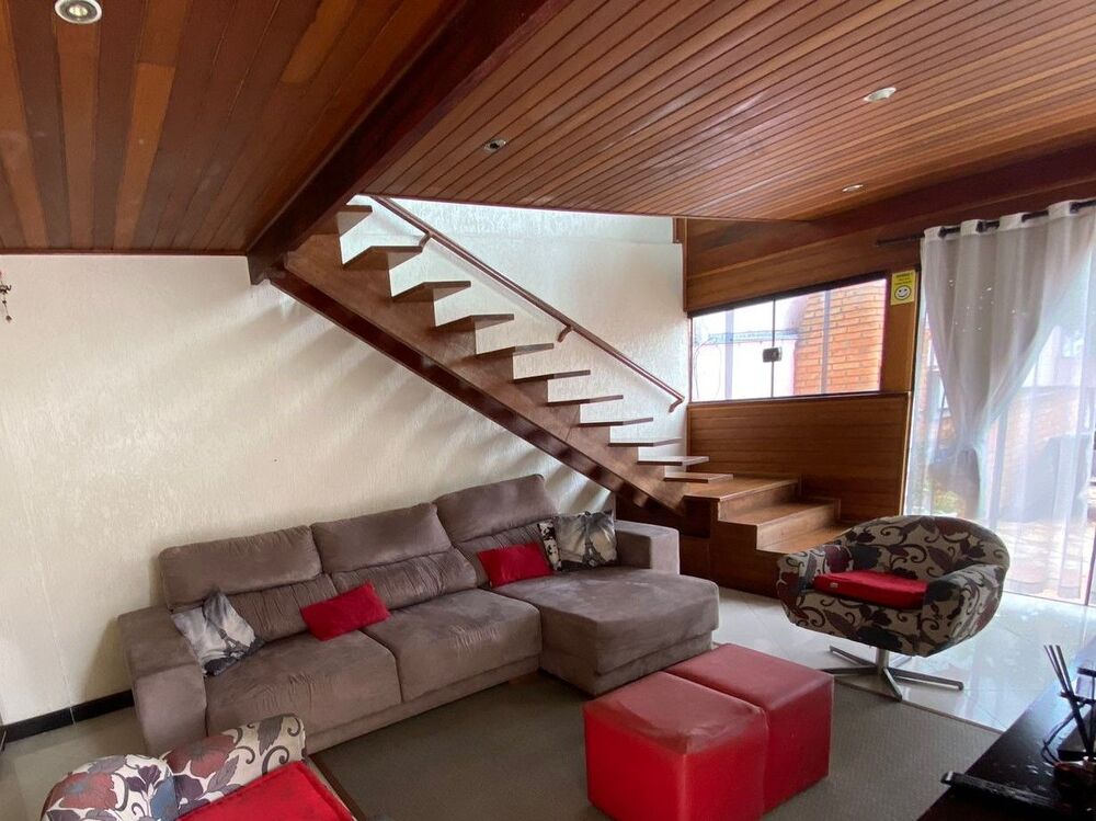 Casa, 2 quartos, 170 m² - Foto 1