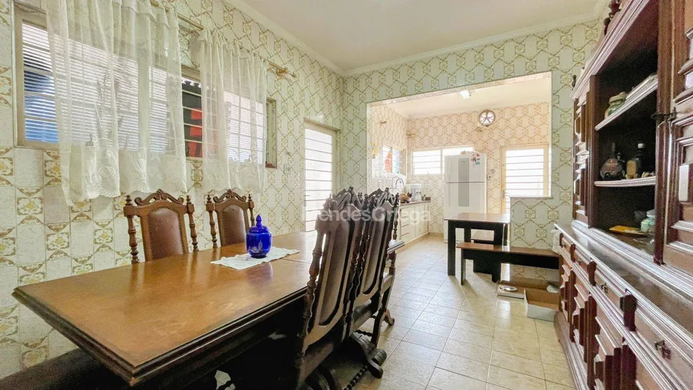 Casa, 6 quartos, 265 m² - Foto 4