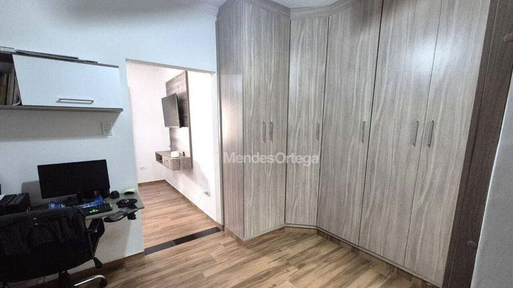 Casa, 3 quartos, 240 m² - Foto 15