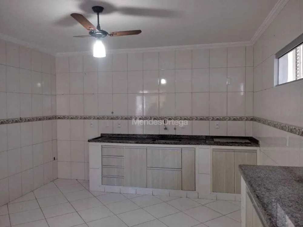 Casa, 3 quartos, 178 m² - Foto 8
