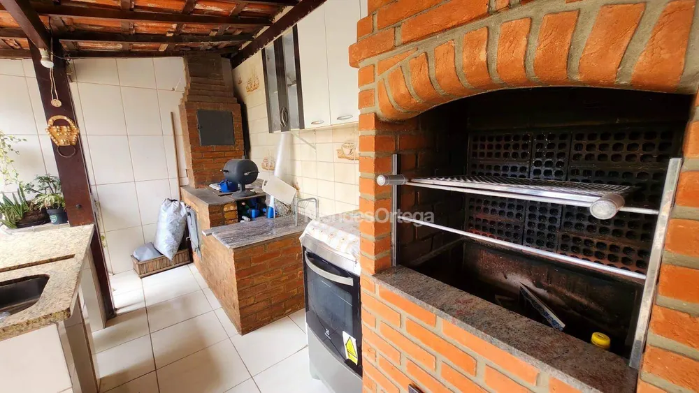 Casa, 3 quartos, 327 m² - Foto 4