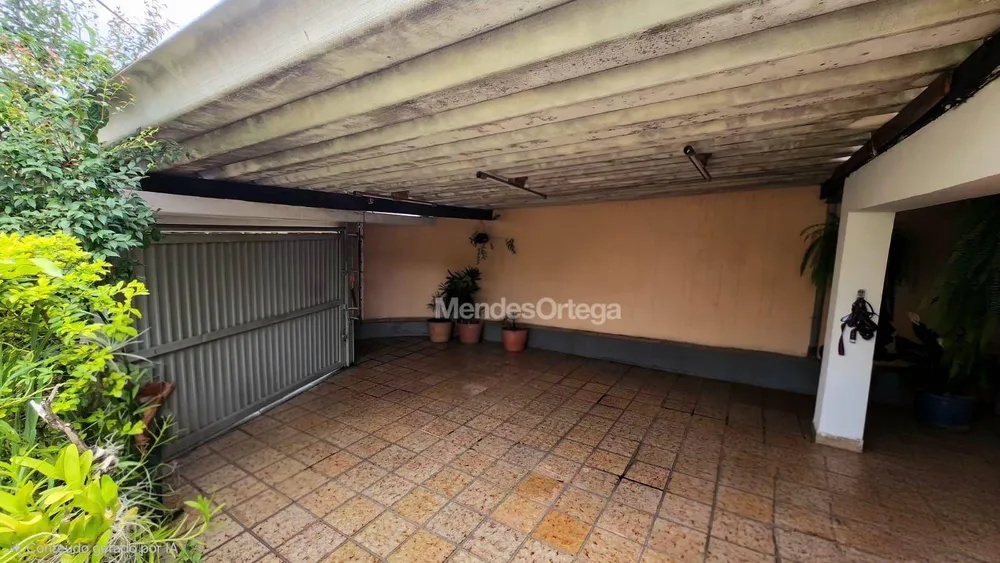 Casa, 3 quartos, 327 m² - Foto 1