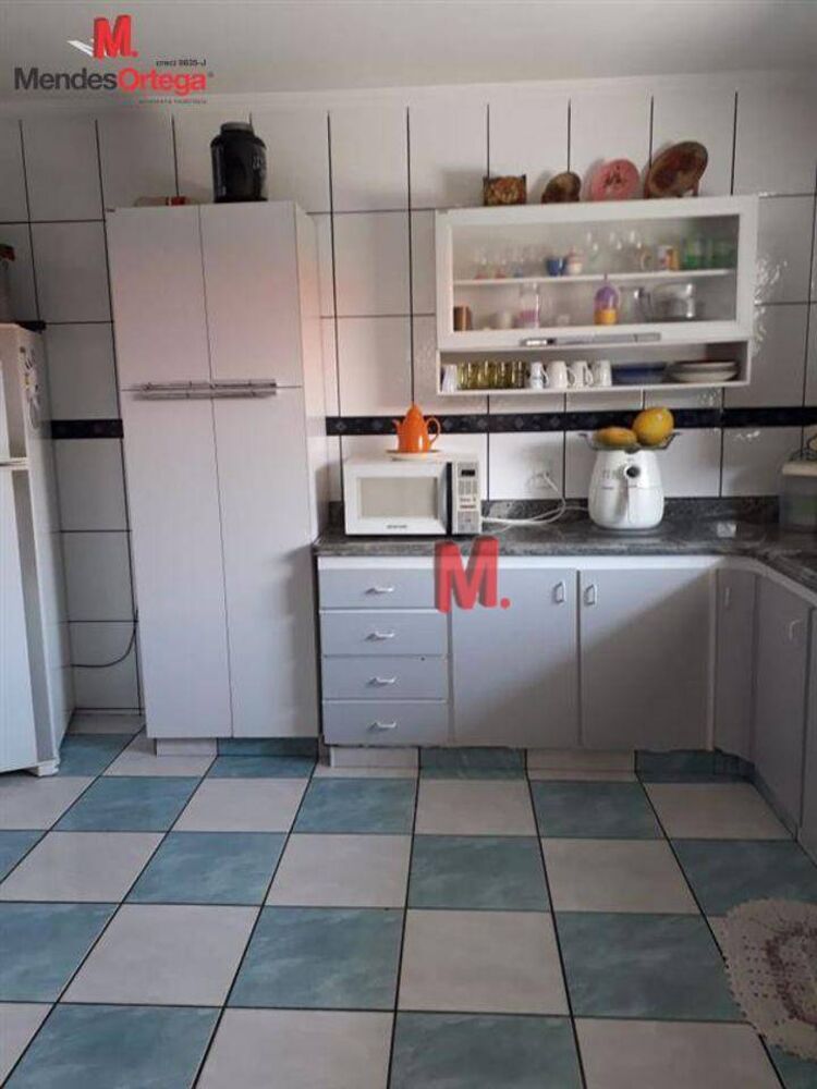Casa, 3 quartos, 208 m² - Foto 2