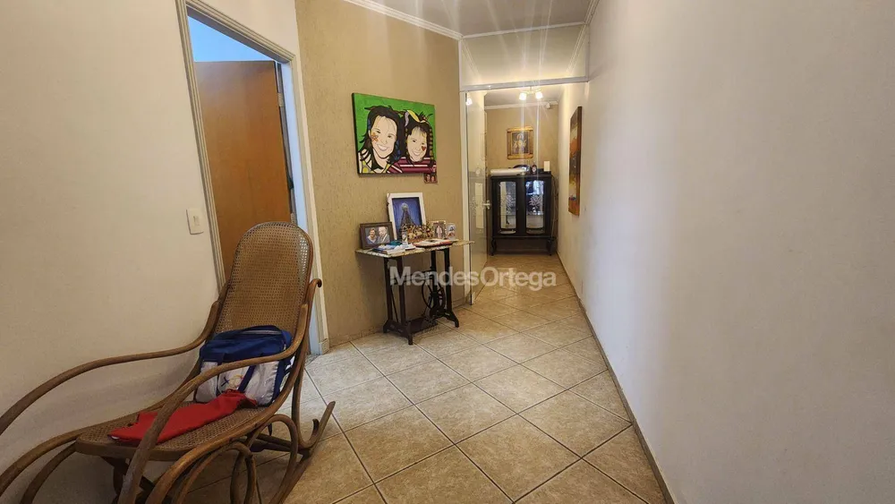 Casa, 3 quartos, 600 m² - Foto 2