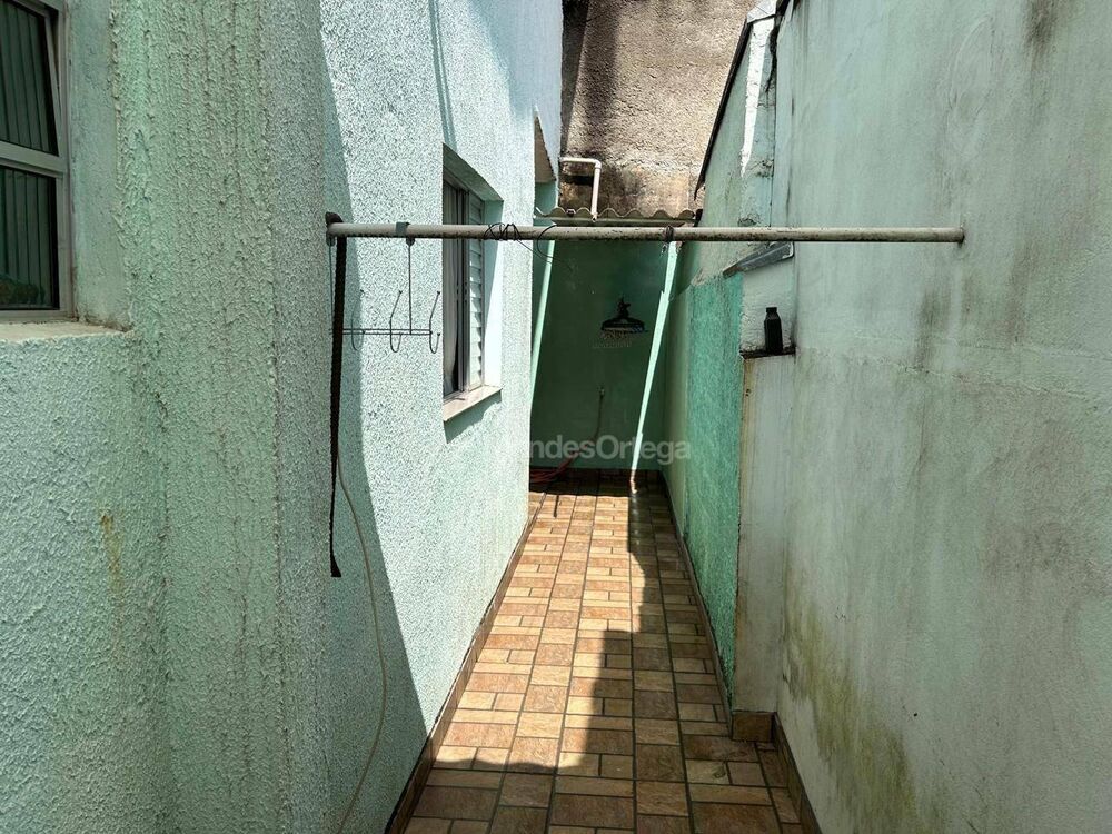 Casa, 3 quartos, 156 m² - Foto 4