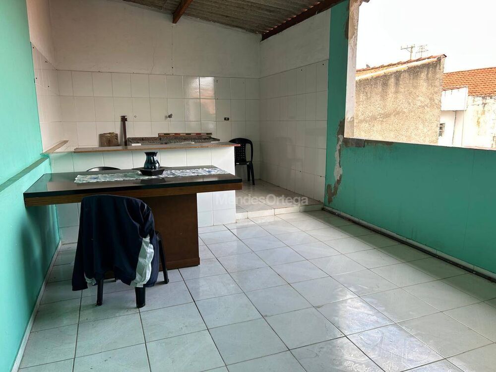 Casa, 3 quartos, 156 m² - Foto 2