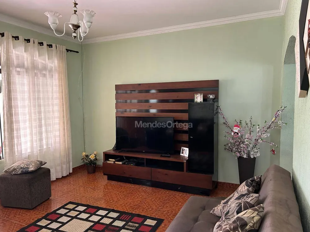 Casa, 3 quartos, 156 m² - Foto 2