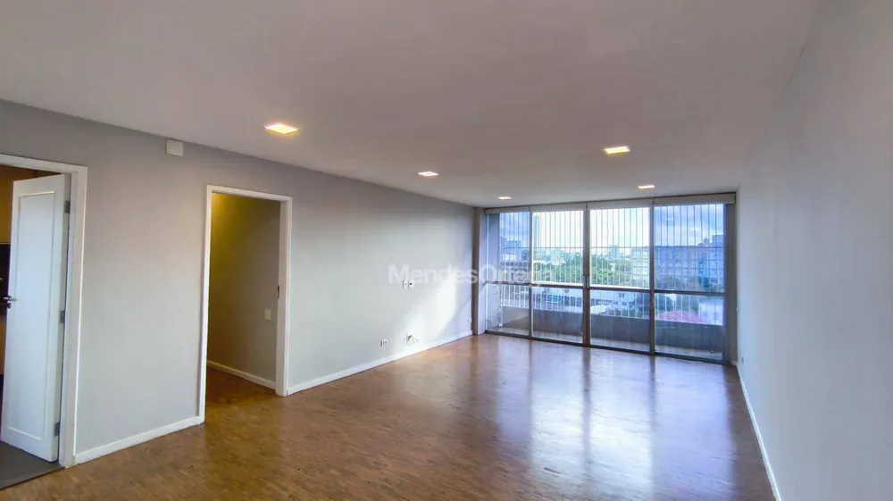 Apartamento, 3 quartos, 168 m² - Foto 2