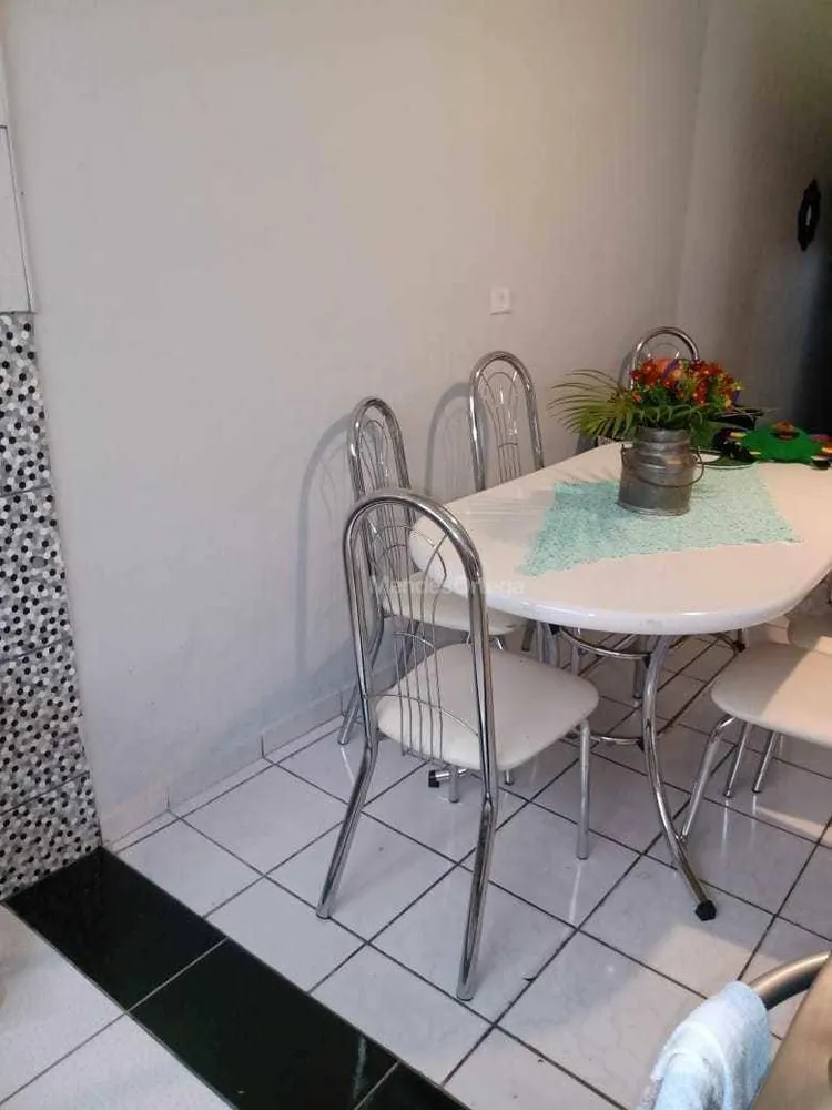 Casa, 3 quartos, 174 m² - Foto 3