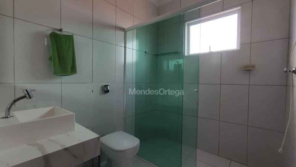 Casa, 3 quartos, 212 m² - Foto 9