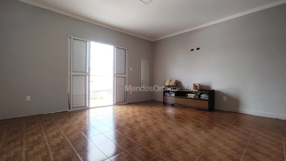 Casa, 3 quartos, 212 m² - Foto 6