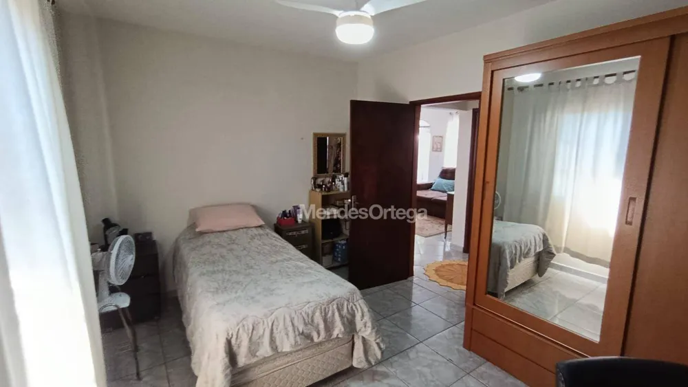 Casa, 5 quartos, 250 m² - Foto 5