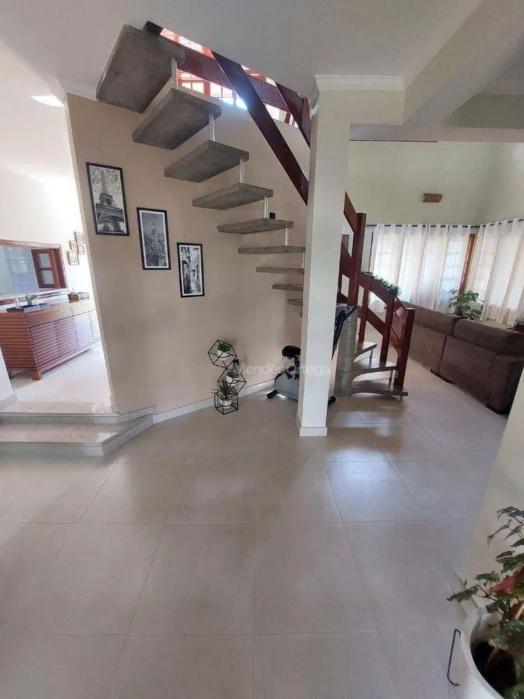 Casa de Condomínio, 4 quartos - Foto 1