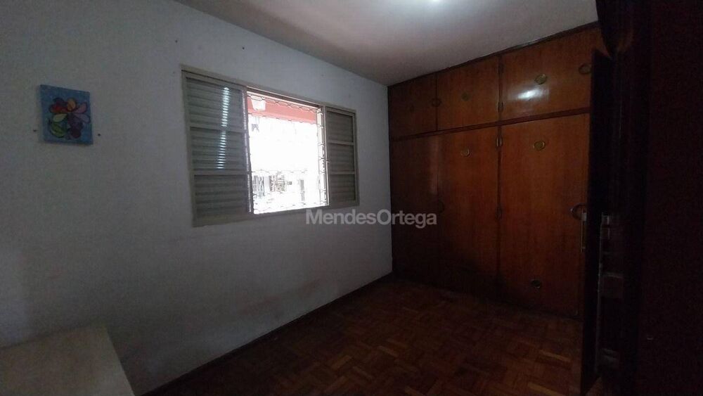 Casa à venda com 3 quartos, 105m² - Foto 2