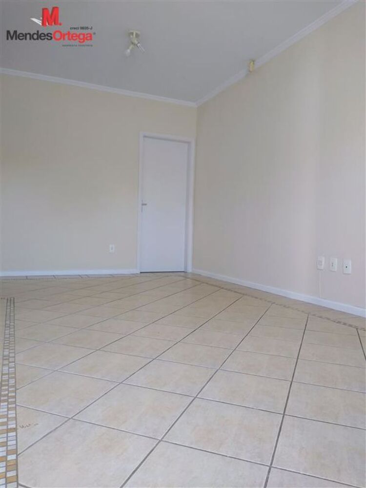 Apartamento à venda com 3 quartos, 76m² - Foto 4