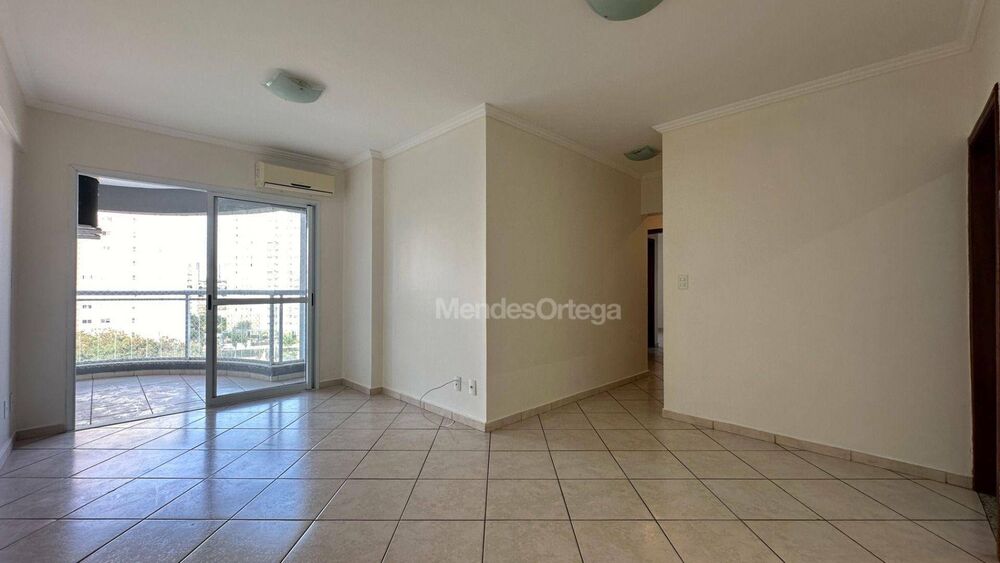Apartamento à venda com 3 quartos, 94m² - Foto 1