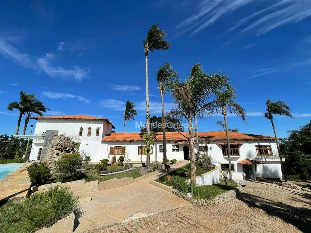 Sítio, 8 quartos, 24 hectares - Foto 1